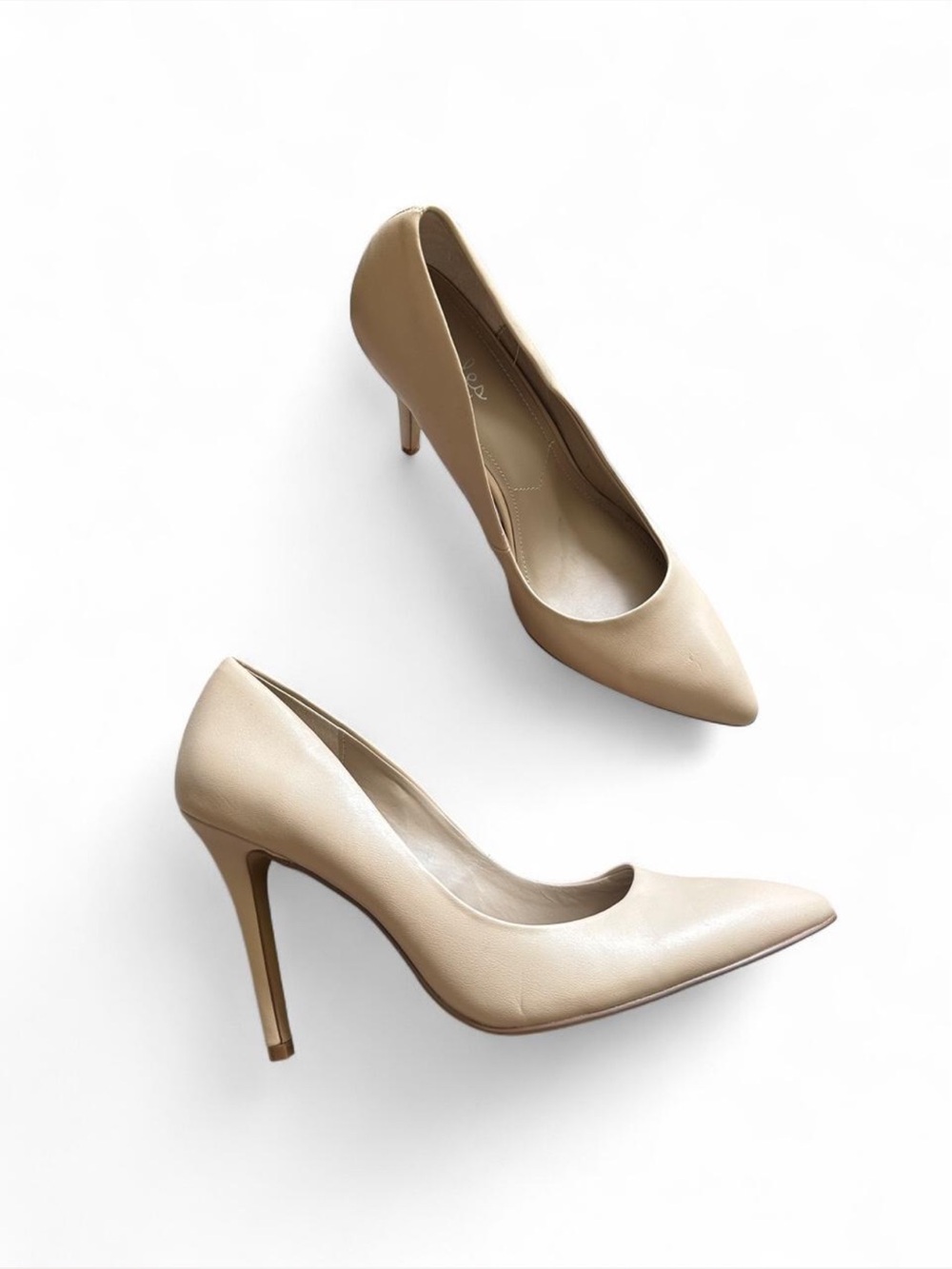 Charles by Charles David nude leather pumps